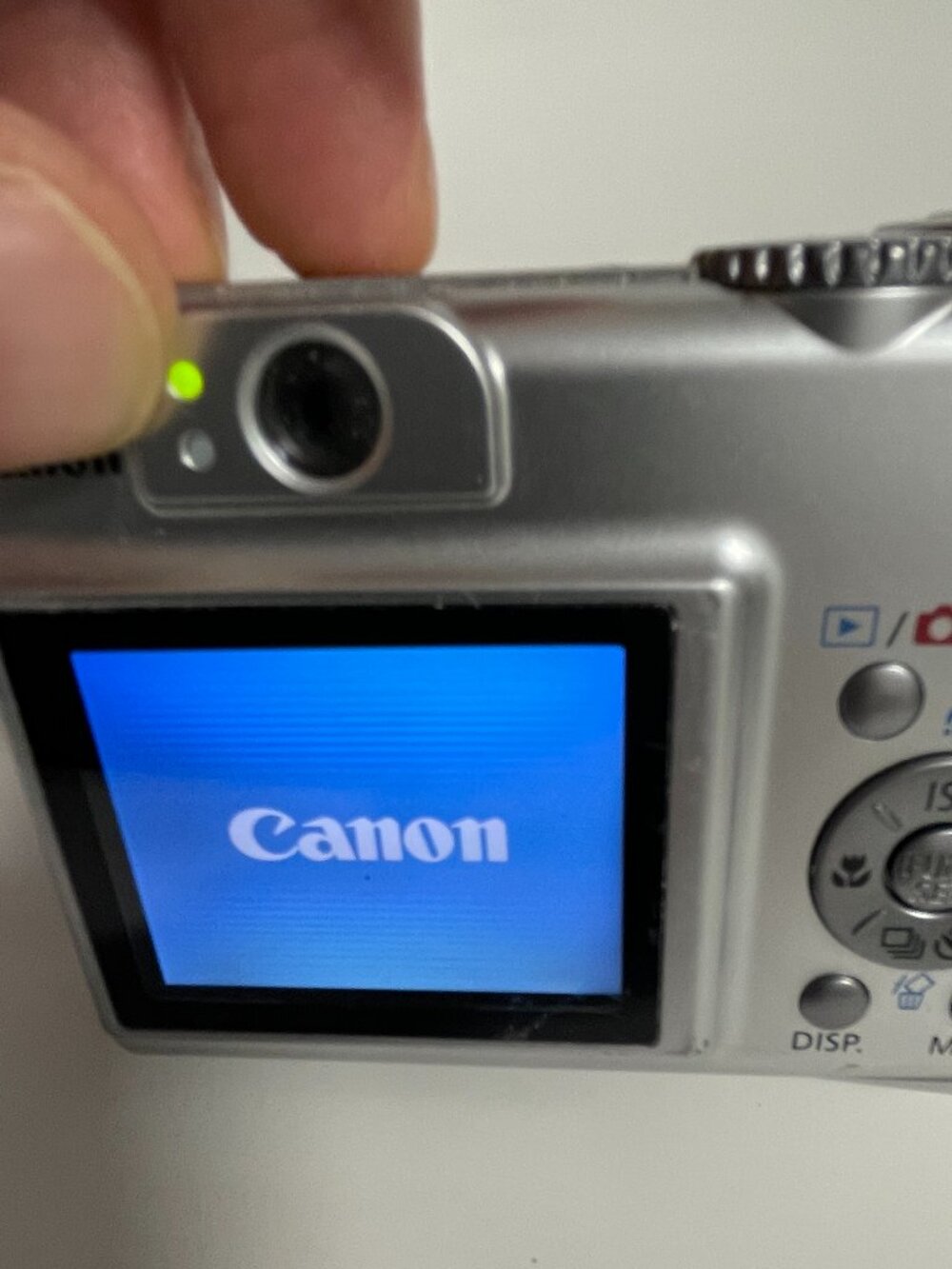 Canon PowerShot A550 7.1MP Digital Camera Silver 4x Optical Zoom Tested Works
